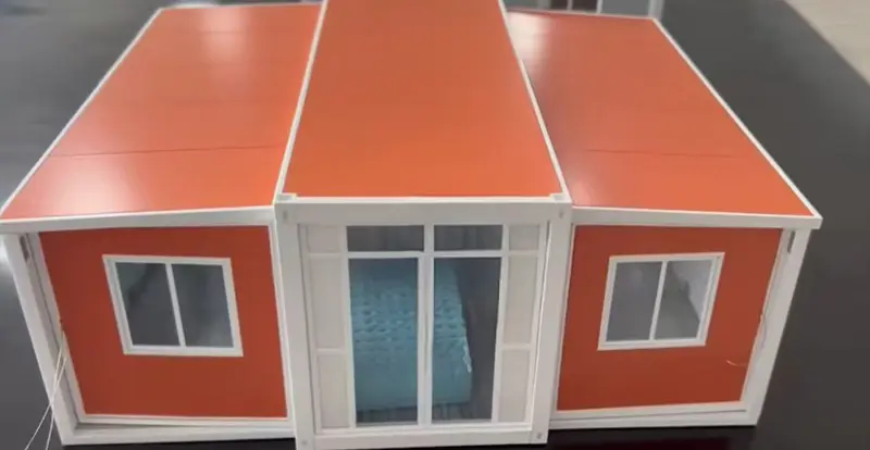 Expandable Container House